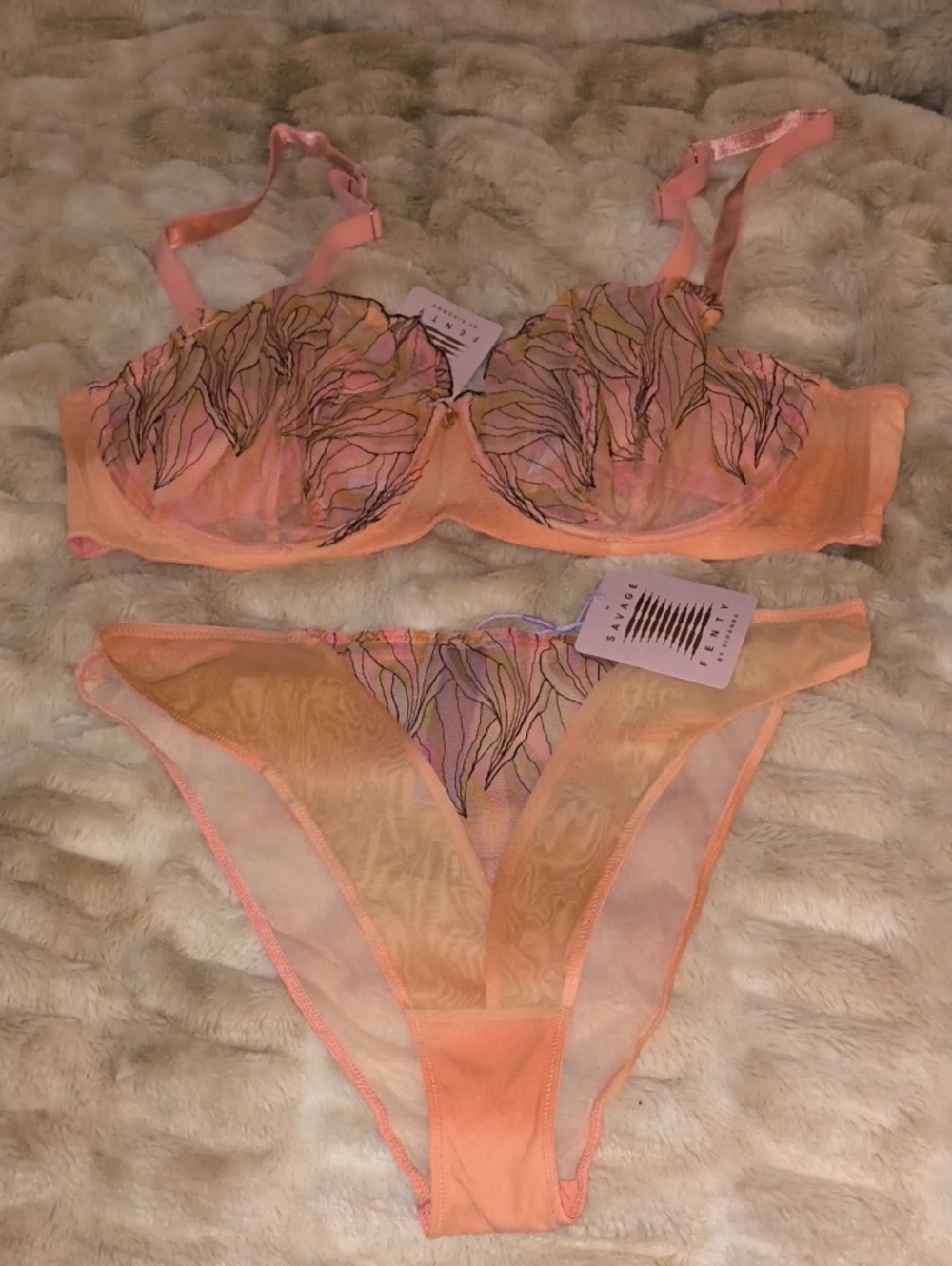 Savage X Fenty Beneath The Surface  Unlined Balconette Bra & Bikini Set